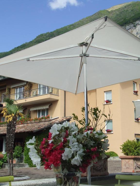 Villa Edy Apartments Tremezzina 객실 사진