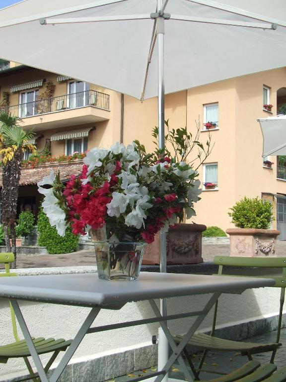 Villa Edy Apartments Tremezzina 객실 사진